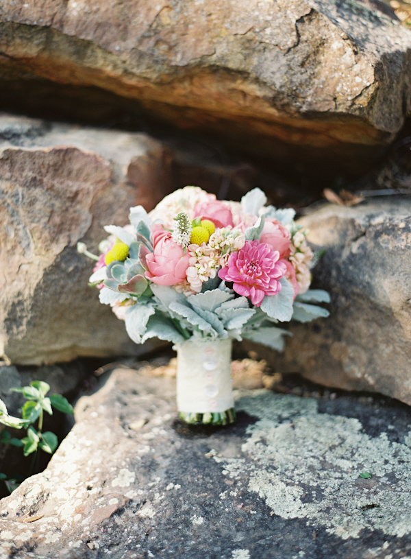 no-fuss-semi-traditional-wedding
