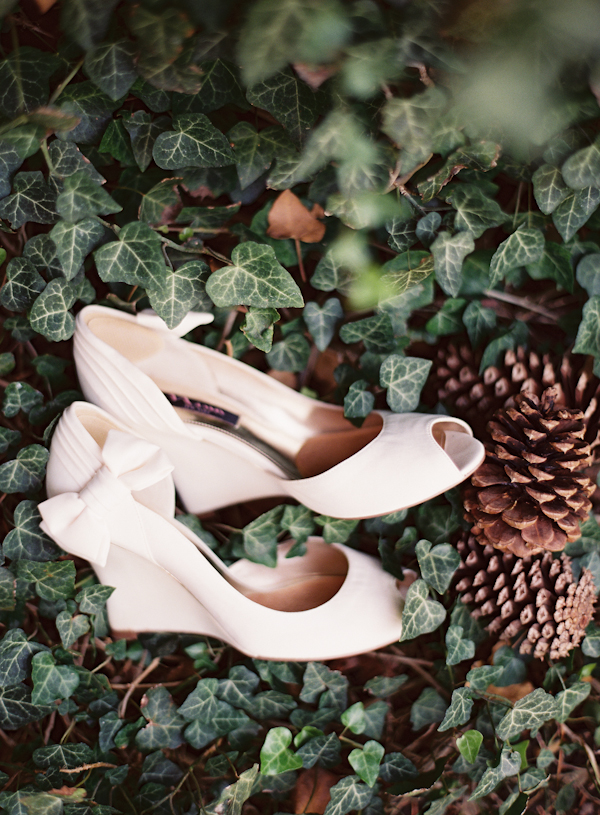 no-fuss-semi-traditional-wedding
