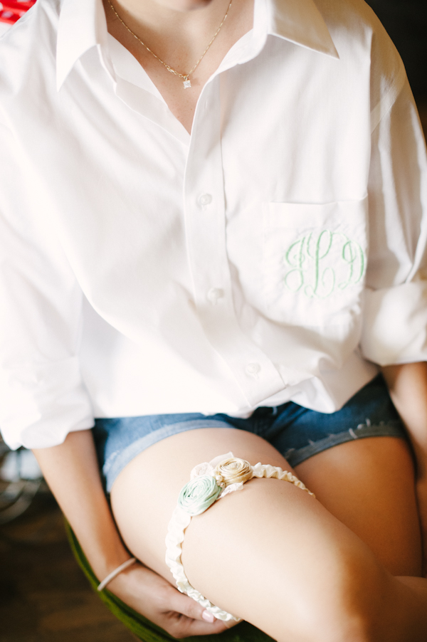 no-fuss-semi-traditional-wedding
