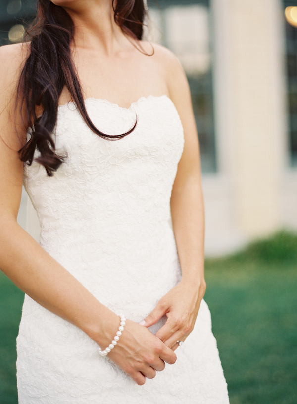 no-fuss-semi-traditional-wedding