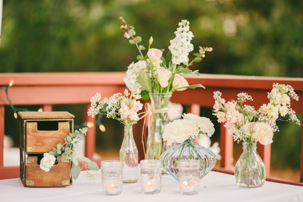 peach-wedding-at-the-old-homestead