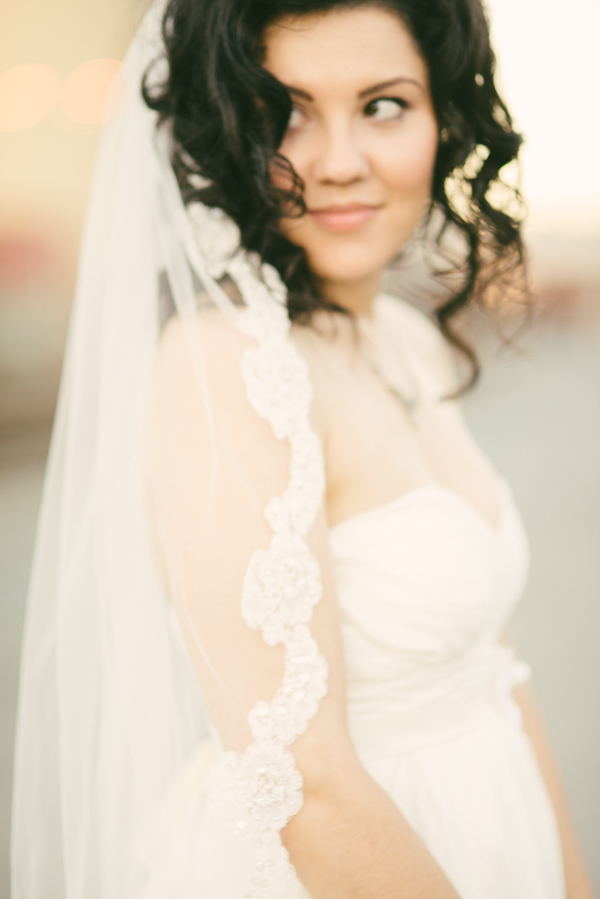 peach-wedding-at-the-old-homestead