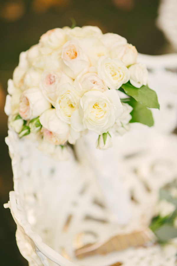 peach-wedding-at-the-old-homestead