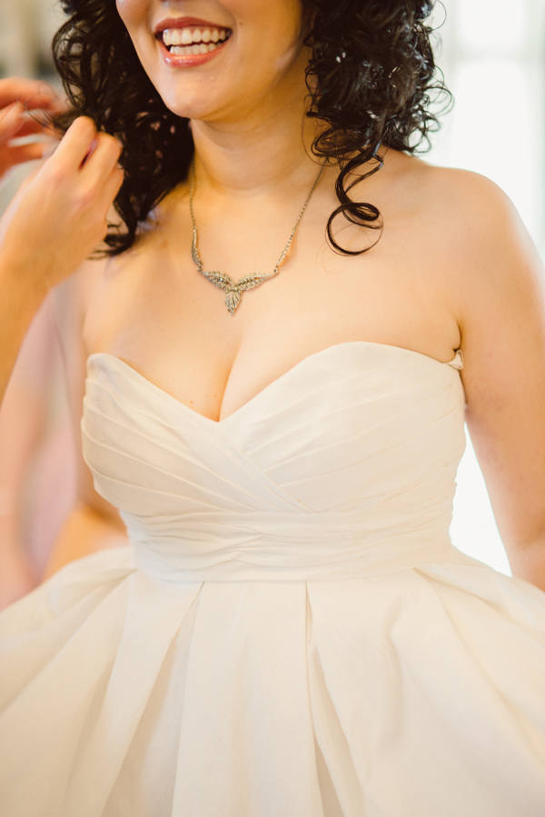 peach-wedding-at-the-old-homestead