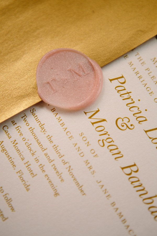 posh-pink-and-black-wedding-at-the