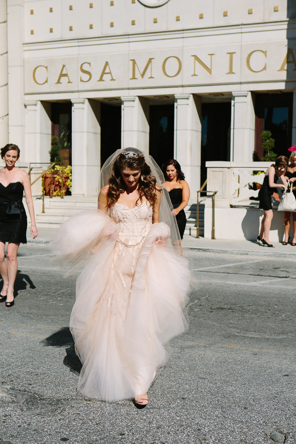 posh-pink-and-black-wedding-at-the