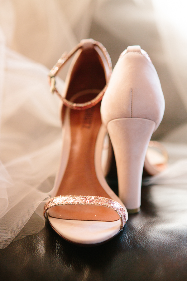 posh-pink-and-black-wedding-at-the