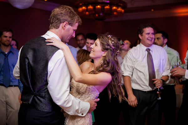 posh-pink-and-black-wedding-at-the