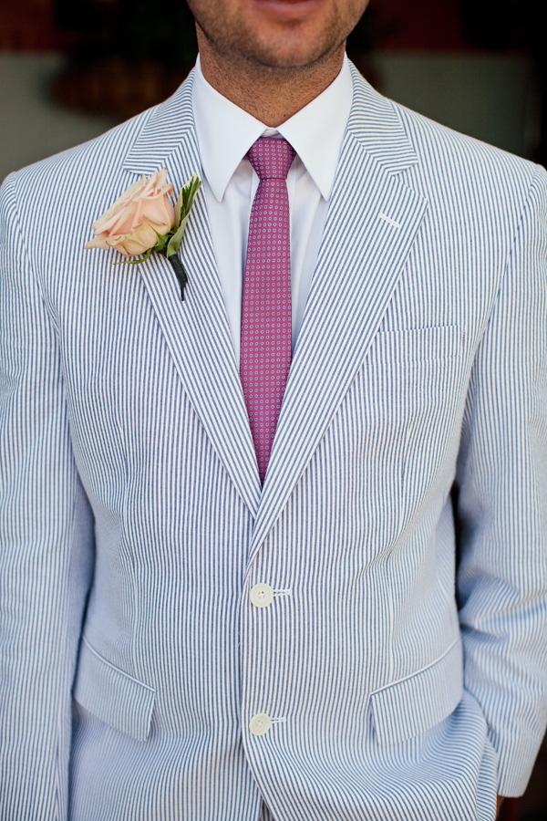 romantic-courtyard-wedding-at-the