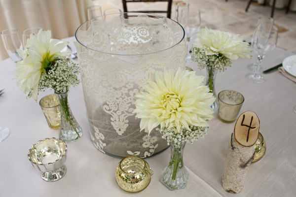 romantic-courtyard-wedding-at-the