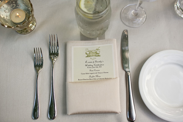 romantic-courtyard-wedding-at-the