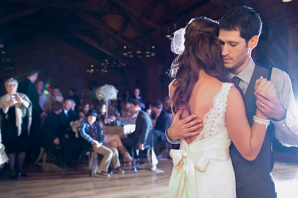 rustic-autumn-wedding-in-minnesota