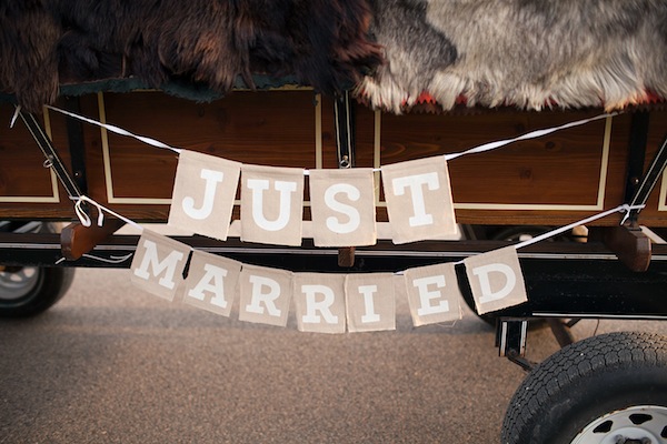 rustic-autumn-wedding-in-minnesota