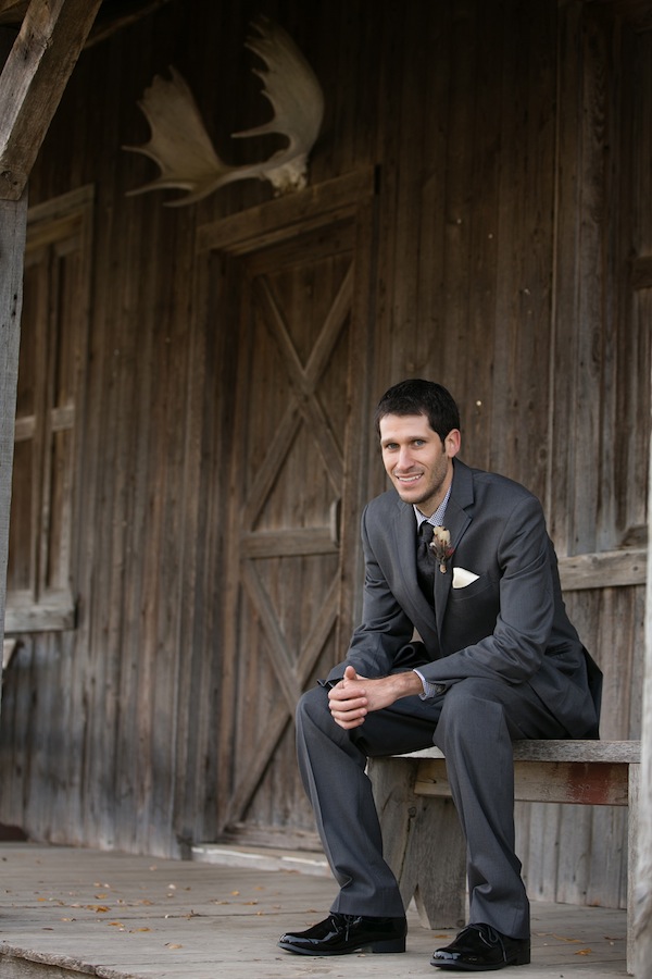 rustic-autumn-wedding-in-minnesota