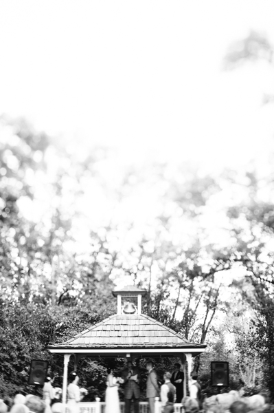 sentimental-spring-wedding-at