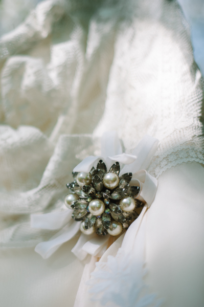 sentimental-spring-wedding-at