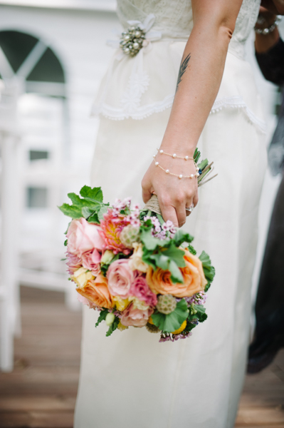 sentimental-spring-wedding-at