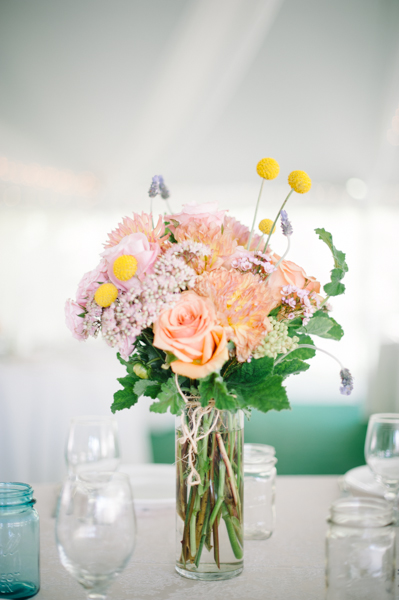 sentimental-spring-wedding-at