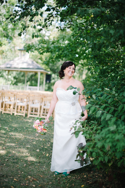 sentimental-spring-wedding-at