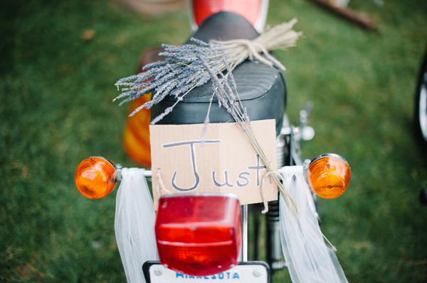sentimental-spring-wedding-at
