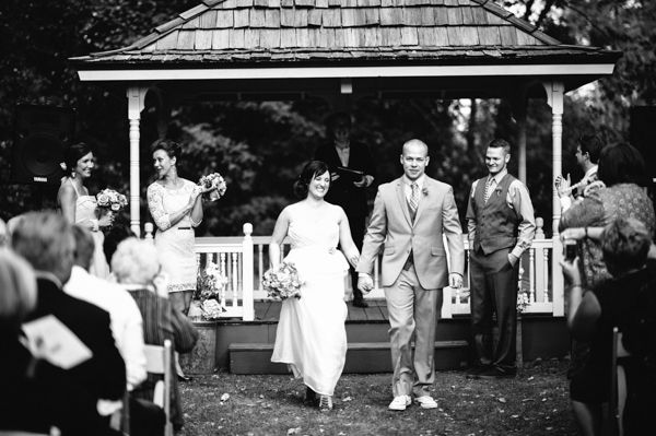 sentimental-spring-wedding-at