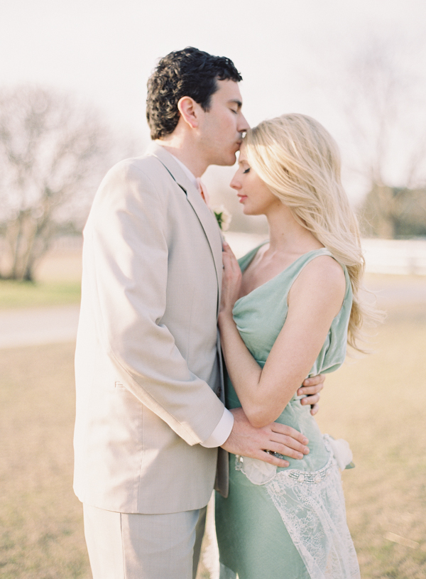 soft-and-romantic-kentucky-derby