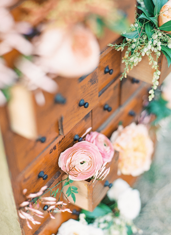 soft-and-romantic-kentucky-derby