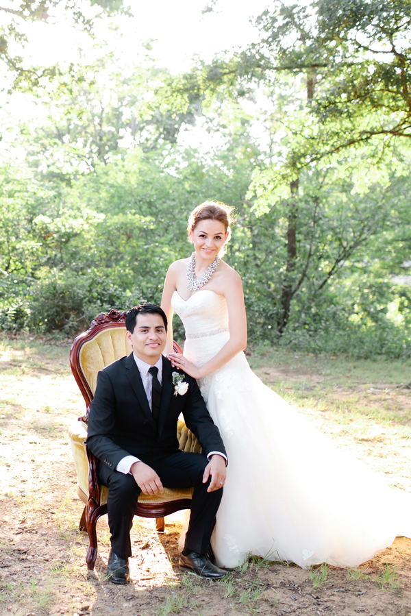 texas-black-and-white-vintage-wedding