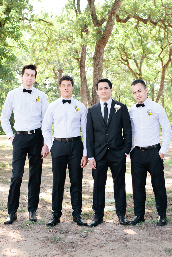 texas-black-and-white-vintage-wedding