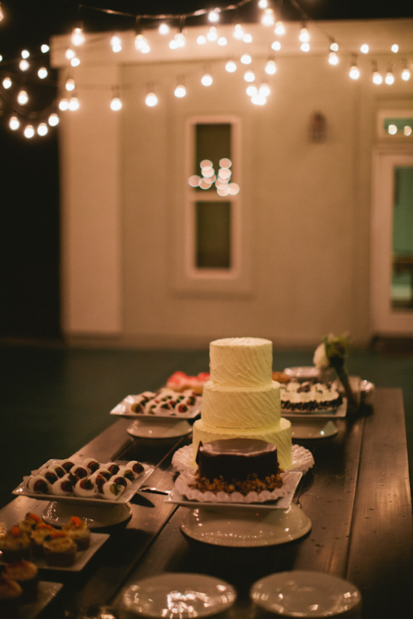 whimsical-and-fun-backyard-wedding