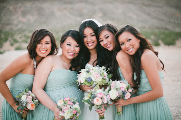whimsical-and-fun-backyard-wedding