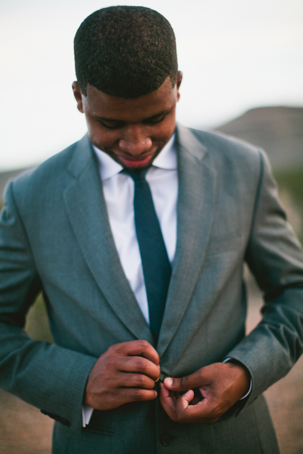 whimsical-and-fun-backyard-wedding
