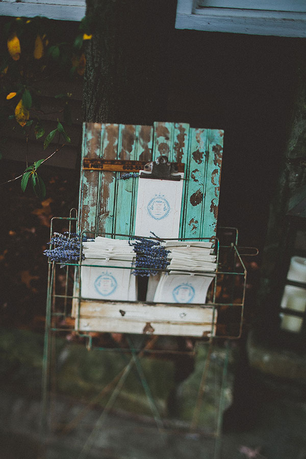 yellow-and-blue-charming-fall-wedding