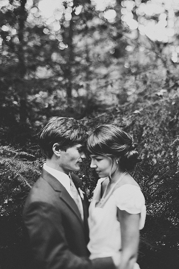 yellow-and-blue-charming-fall-wedding