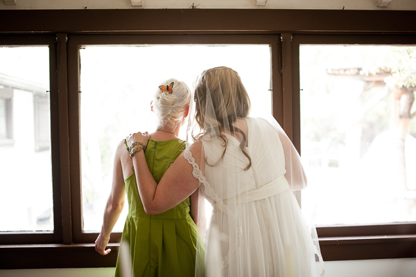 book-inspired-outdoor-wedding