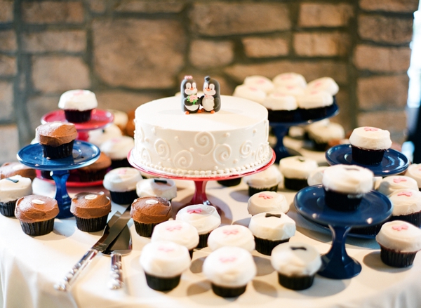 bright-pink-wedding-at-westlake