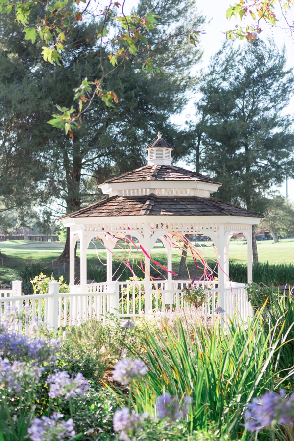 bright-pink-wedding-at-westlake