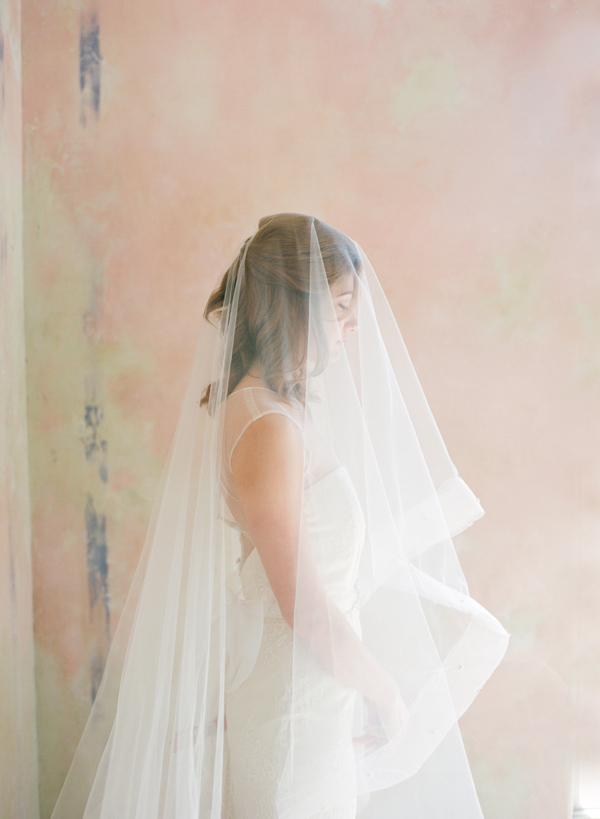 chaviano-couture-fall-2013-bridal