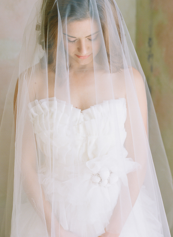 chaviano-couture-fall-2013-bridal