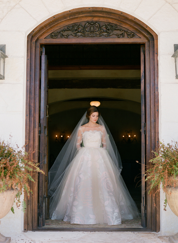 chaviano-couture-fall-2013-bridal