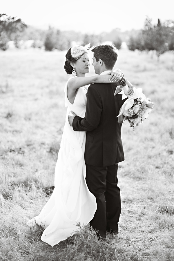 chic-vintage-outdoor-wedding