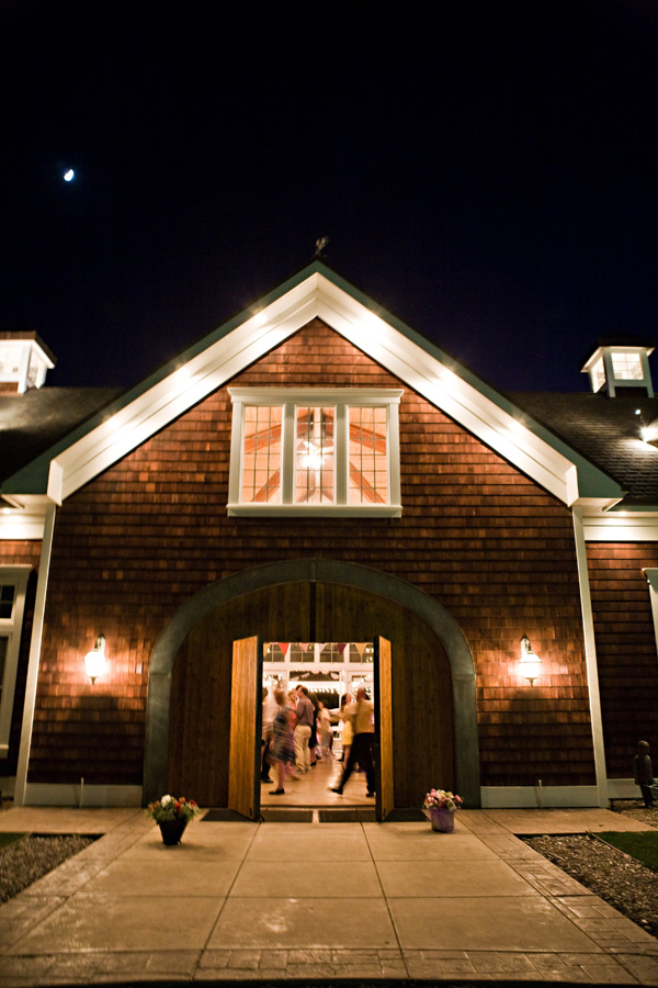 chic-vintage-outdoor-wedding