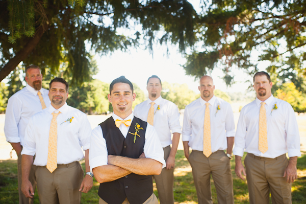 colorful-diy-wedding-at-the-marshall