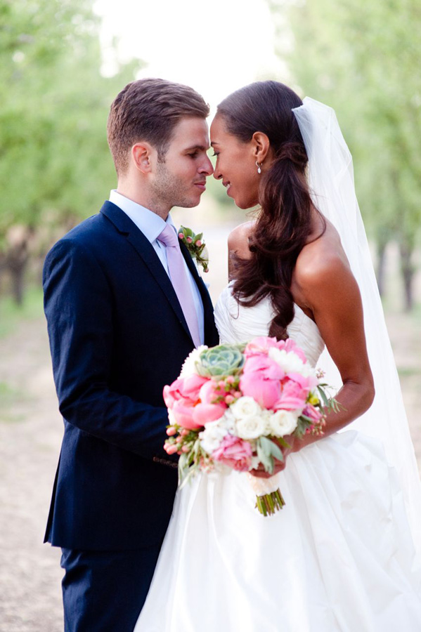 destination-napa-wedding-at-bear-flag