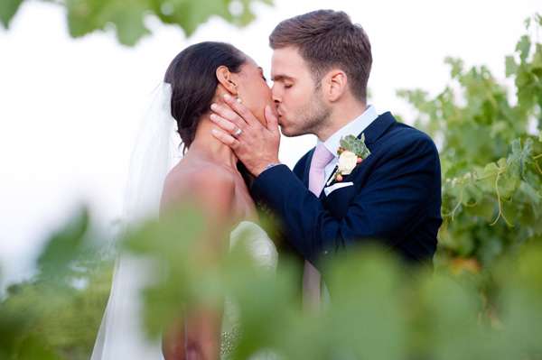 destination-napa-wedding-at-bear-flag
