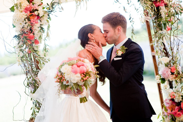 destination-napa-wedding-at-bear-flag