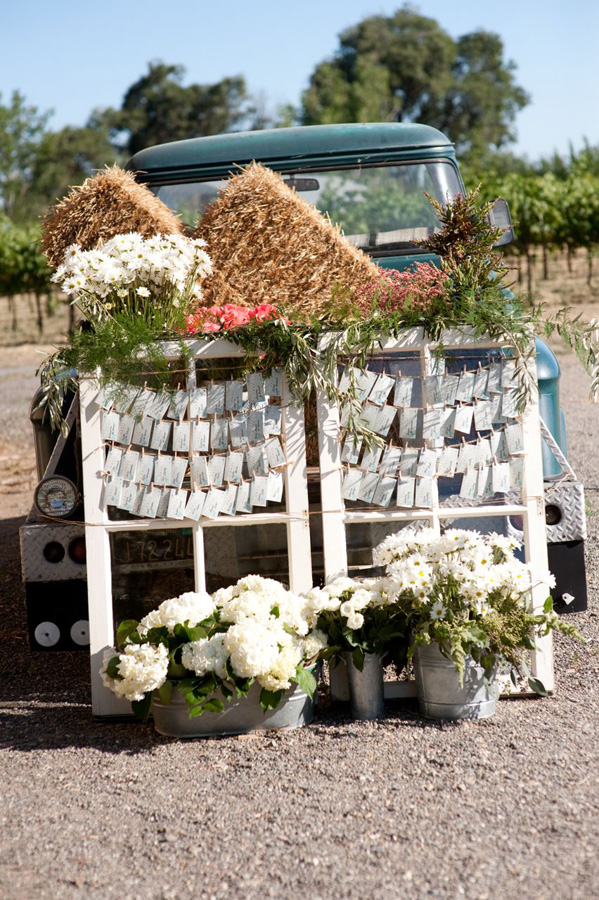 destination-napa-wedding-at-bear-flag