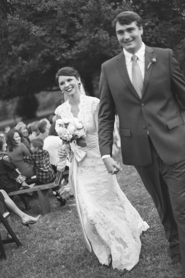 elegant-tennessee-backyard-wedding