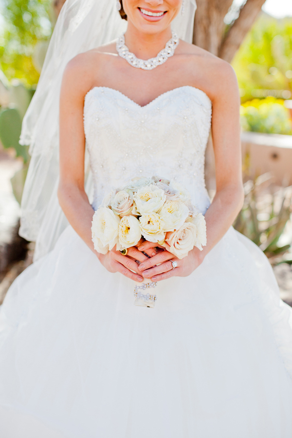 enchanting-gold-desert-wedding