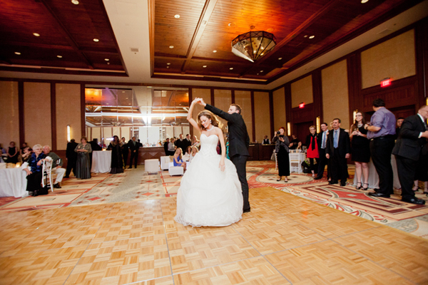 enchanting-gold-desert-wedding